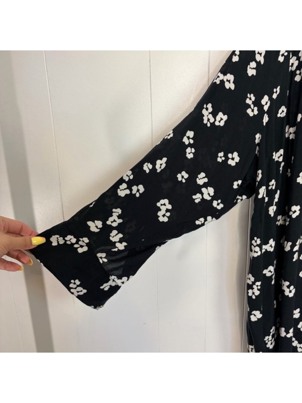 Penningtons Black Floral Tunic Top Blouse size 5X Office Work Wear Summer - Picture 4 of 9